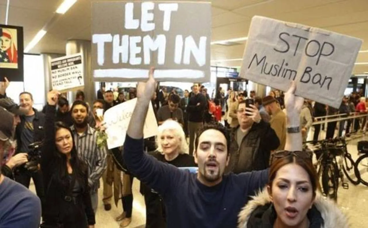 US Supreme Court allows Trump's travel ban to go into full effect