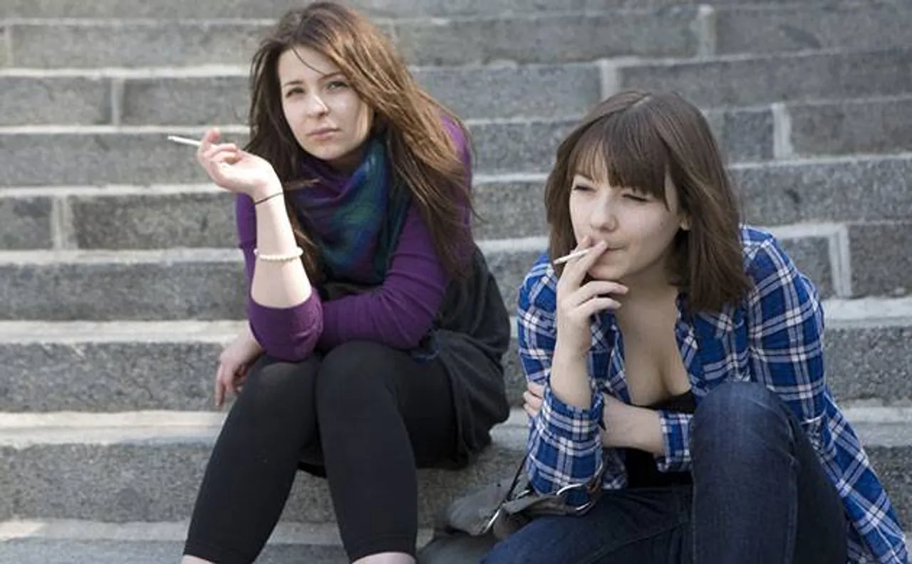 Smoking is stylish and COOL, so believes big section of teenagers