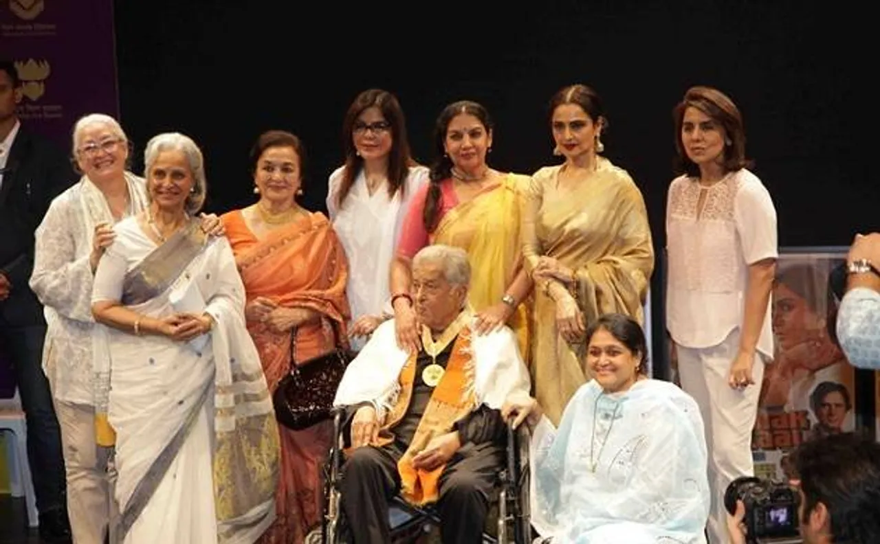 Shashi Kapoor's leading actresses pour in for legend's prayer meet