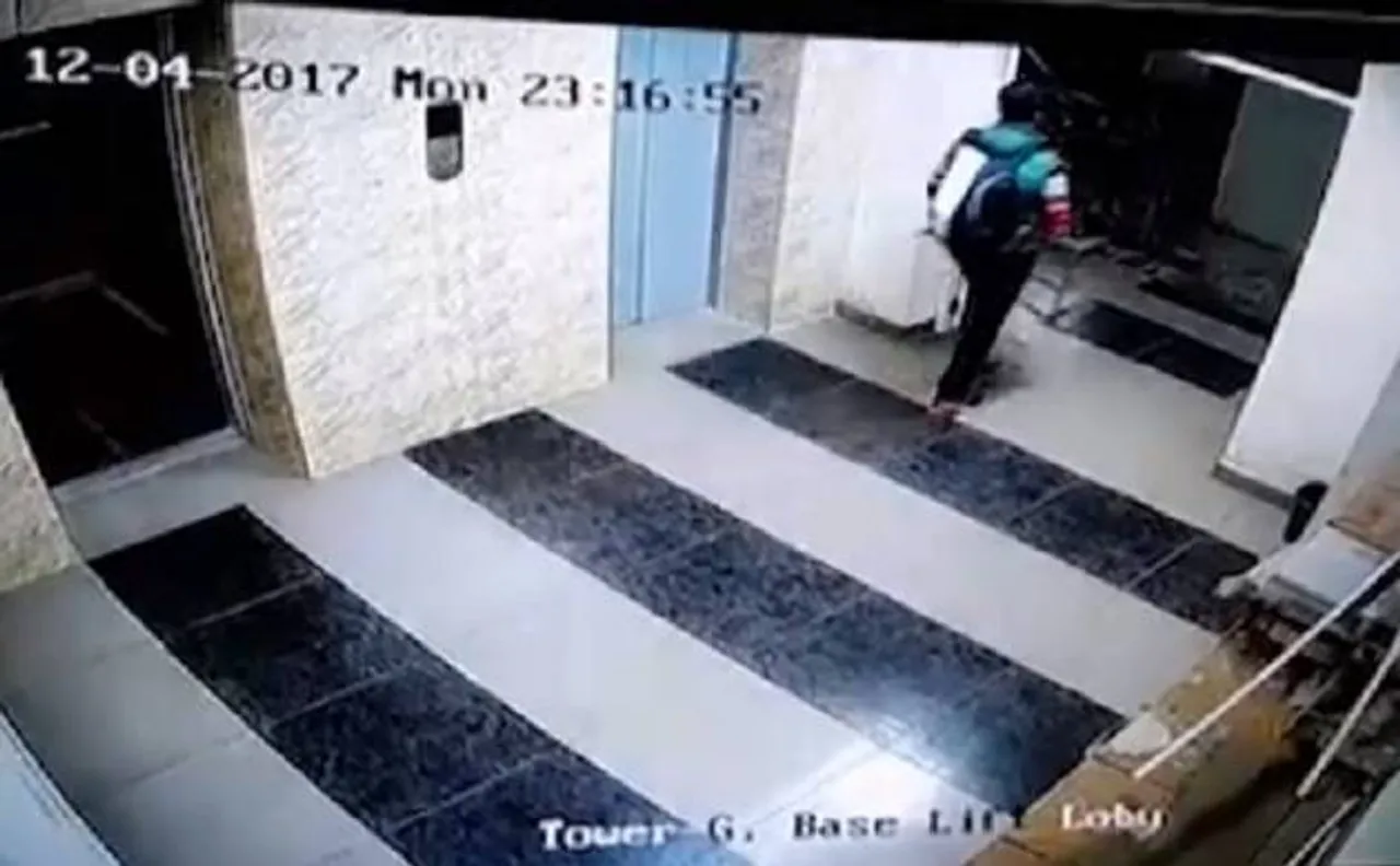Noida teen confesses to kill mother, sister with cricket bat, pizza cutter