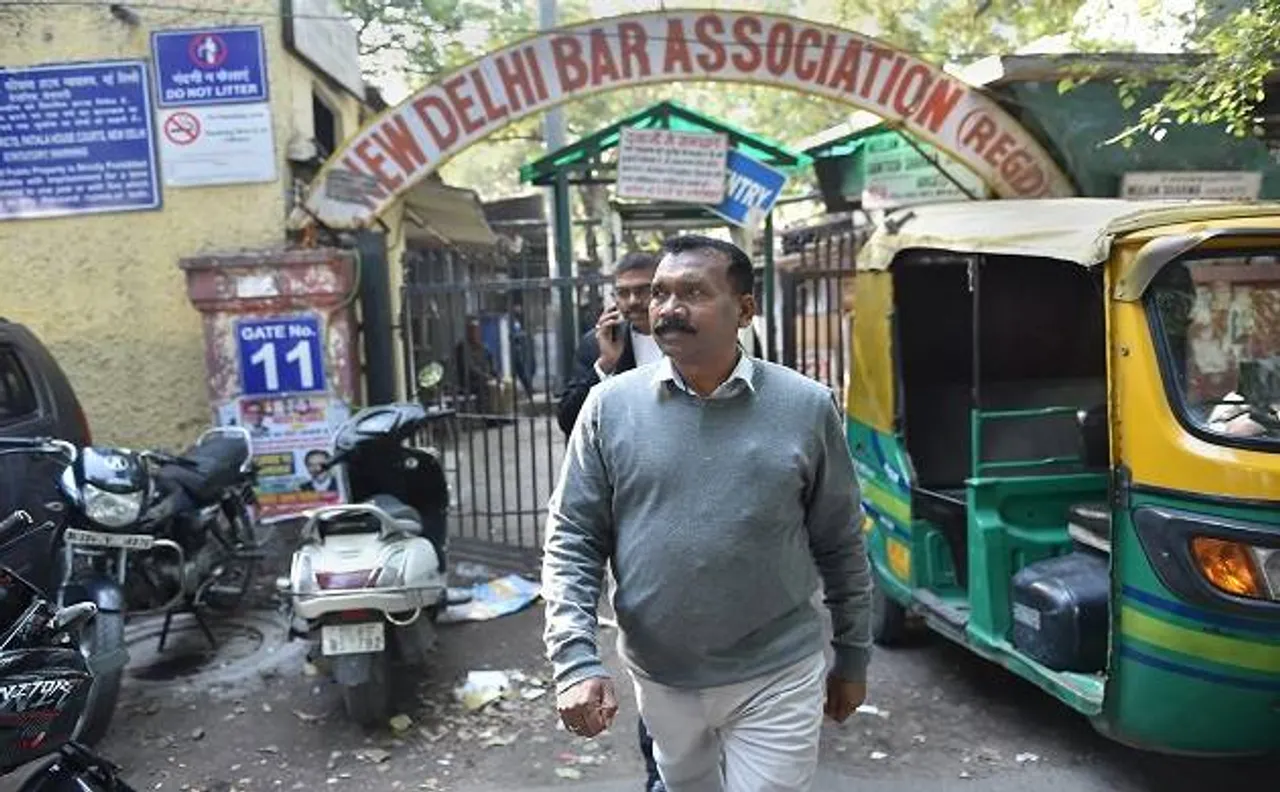 Coal scam: Ex Jharkhand CM Madhu Koda and former coal secy H C Gupta awarded 3 yrs jail and fine