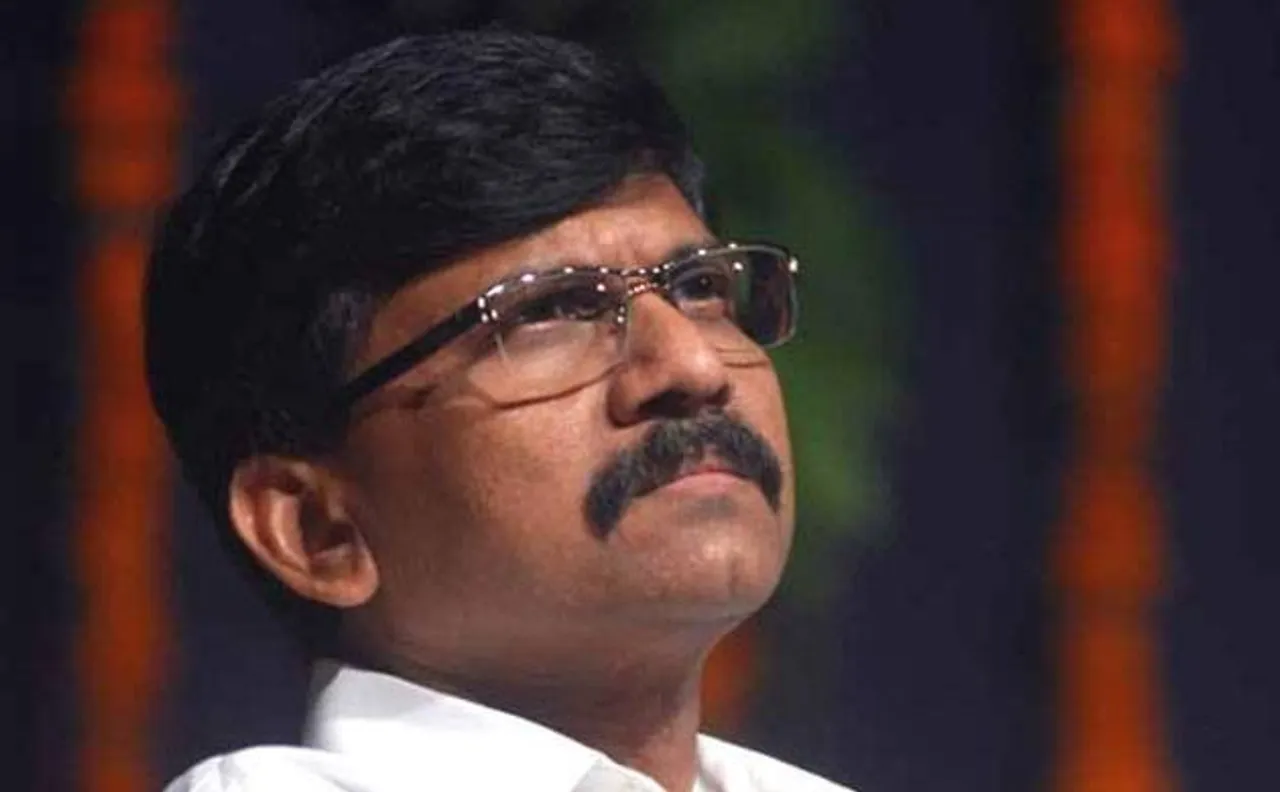 Shiv Sena hints at EVM tampering in Gujarat polls