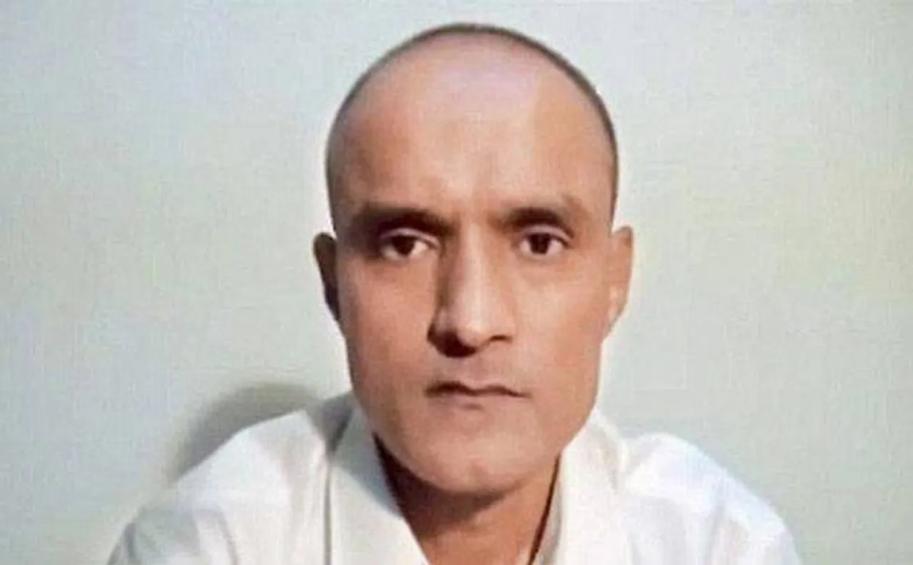 Kulbhushan Jadhav's wife, mother to visit Pakistan on December 25: Foreign Office
