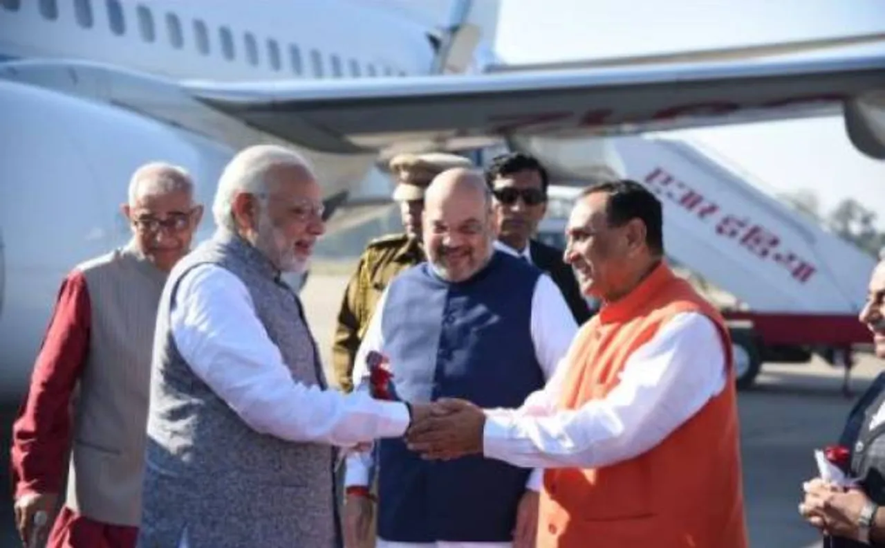 Vijay Rupani sworn-in as 14th Chief Minister of Gujarat