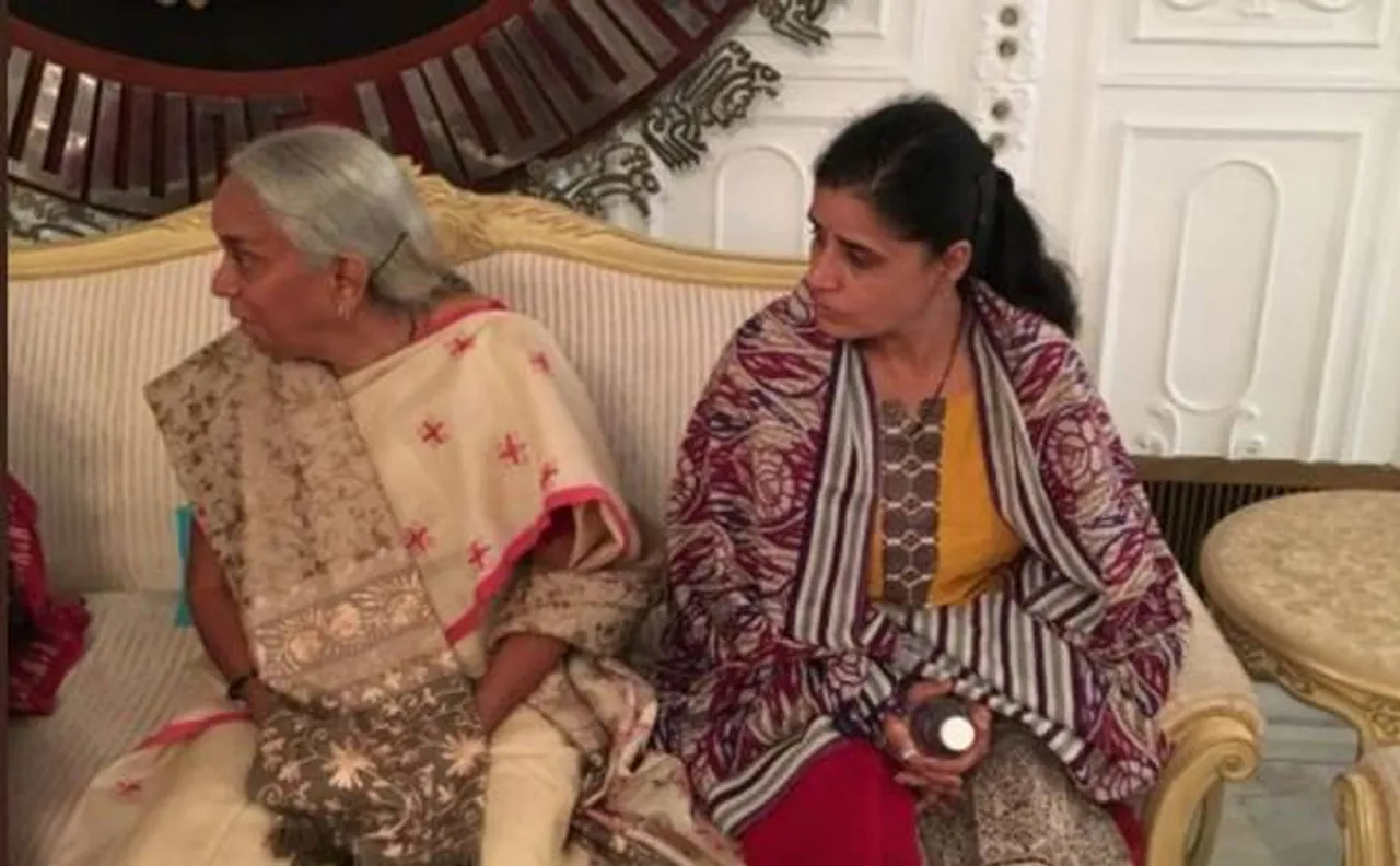 Kulbhushan Jadhav's wife's shoes had metallic substance, claims Pakistan