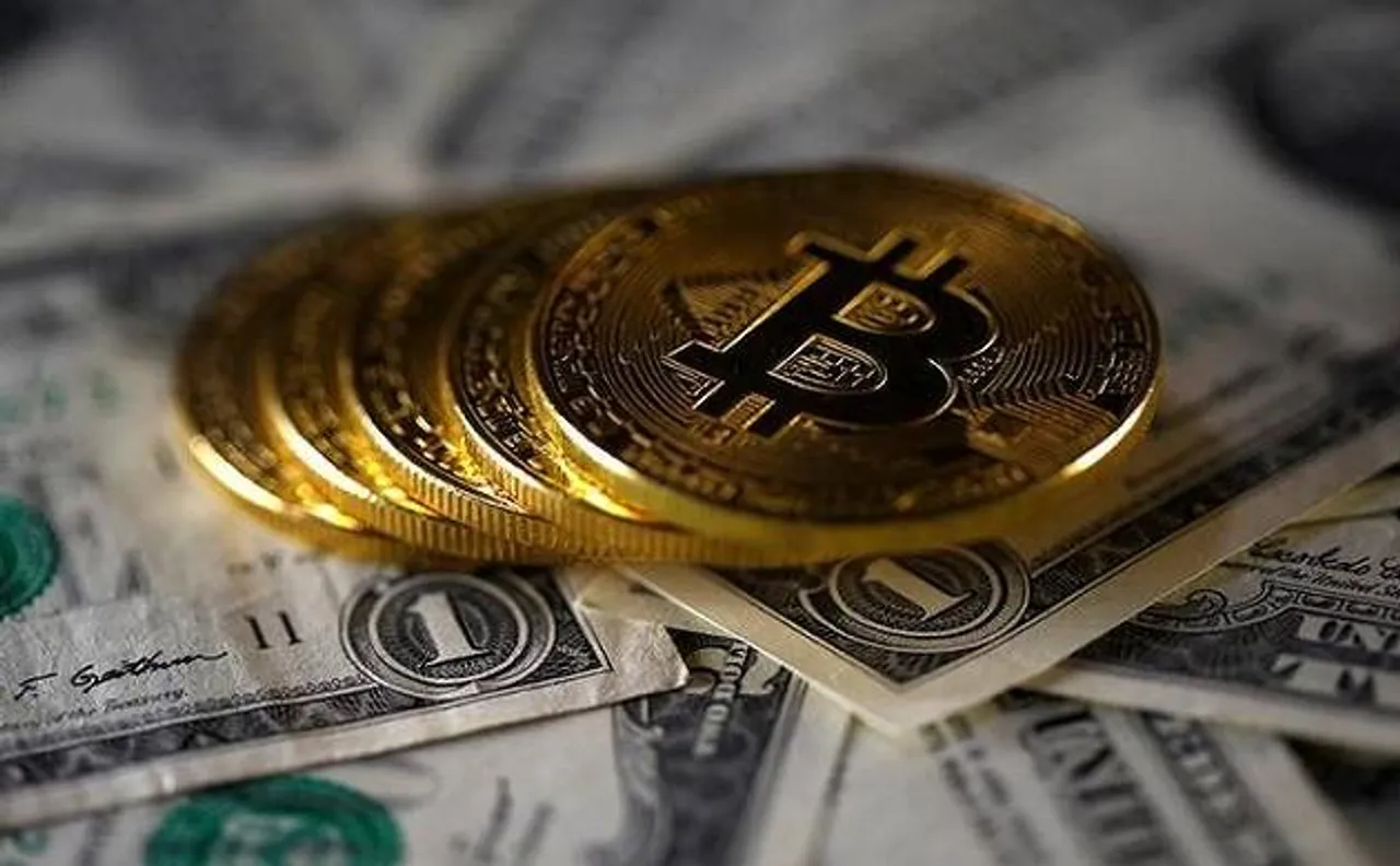 Government cautions against investing in Virtual Currencies; equates them to Ponzi Schemes