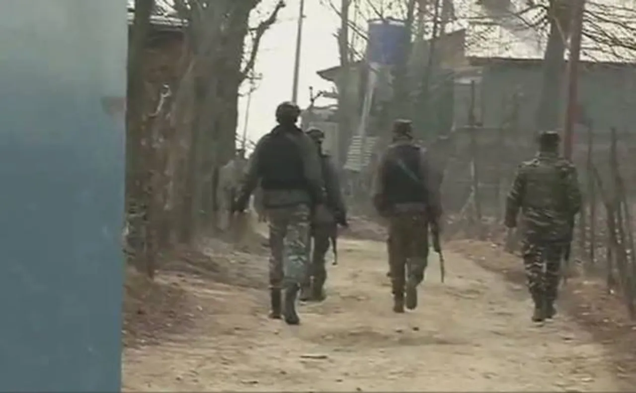 J&K: 5 CRPF personnel, including 1 officer killed in Pulwama CRPF camp terror attack; 2 JeM terrorists gunned down