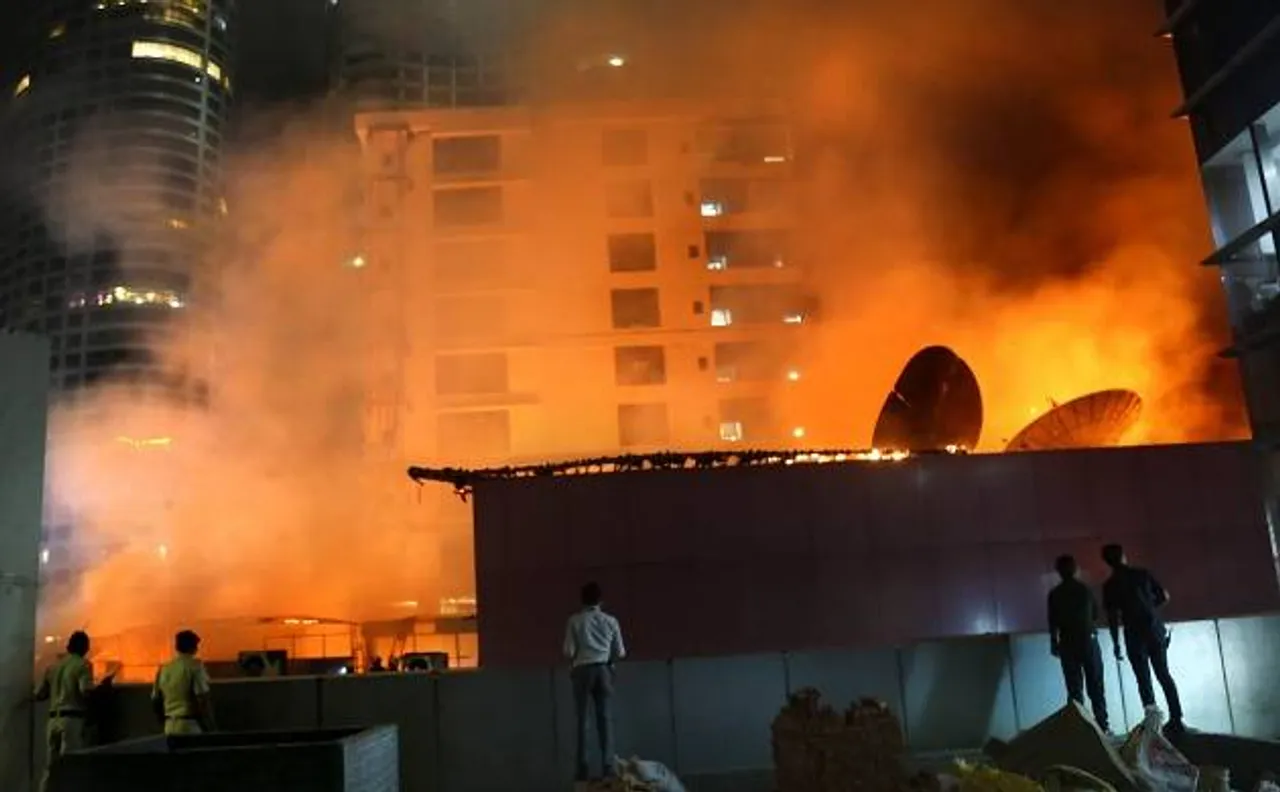 Two managers of '1 Above' pub arrested in connection with Mumbai Kamala Mills Fire