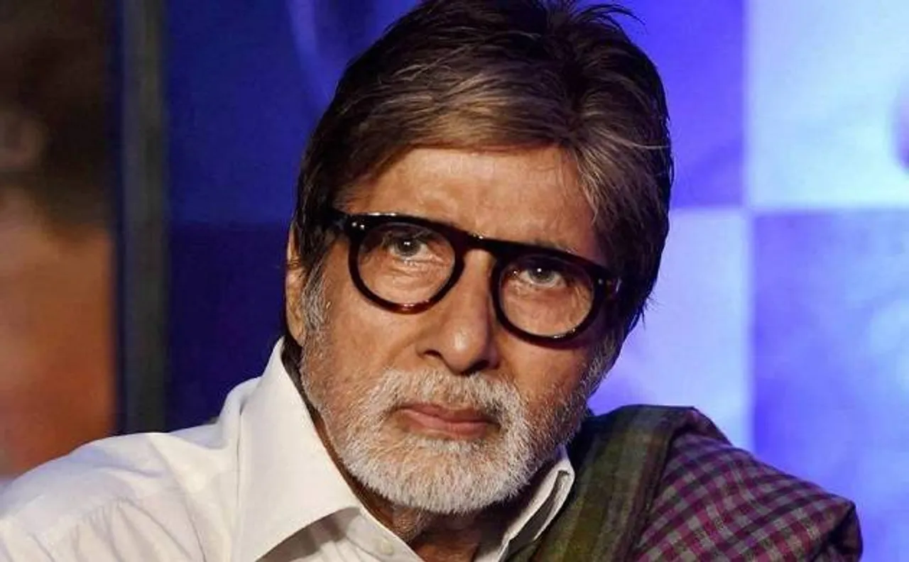 Amitabh Bachchan goes into throwback mode; posts candid photo with Jaya, Abhishek, Shweta (see pic)