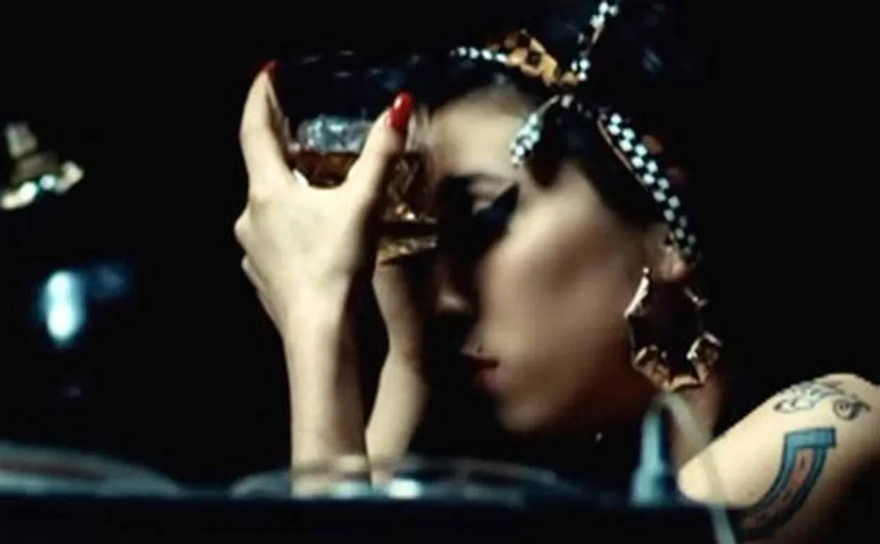 Amy Winehouse's father claims her ghost visits him