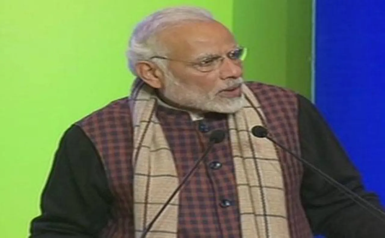 Focus on low-hanging fruits: Modi to backward dist officials