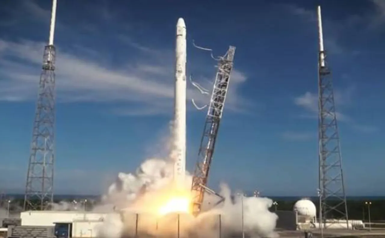 Watch Video | SpaceX's Zuma secretive government spacecraft launched into low orbit