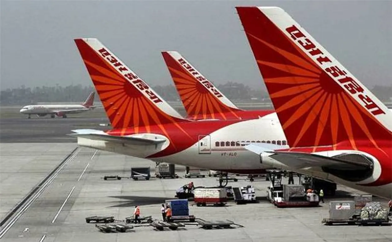 Air Indiaâ€™s Goa-Mum flight makes emergency landing at Mumbai airport