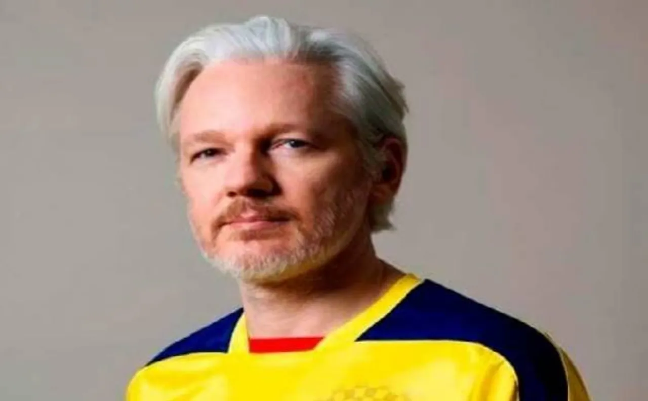Ecuador grants citizenship to WikiLeaks founder Julian Assange