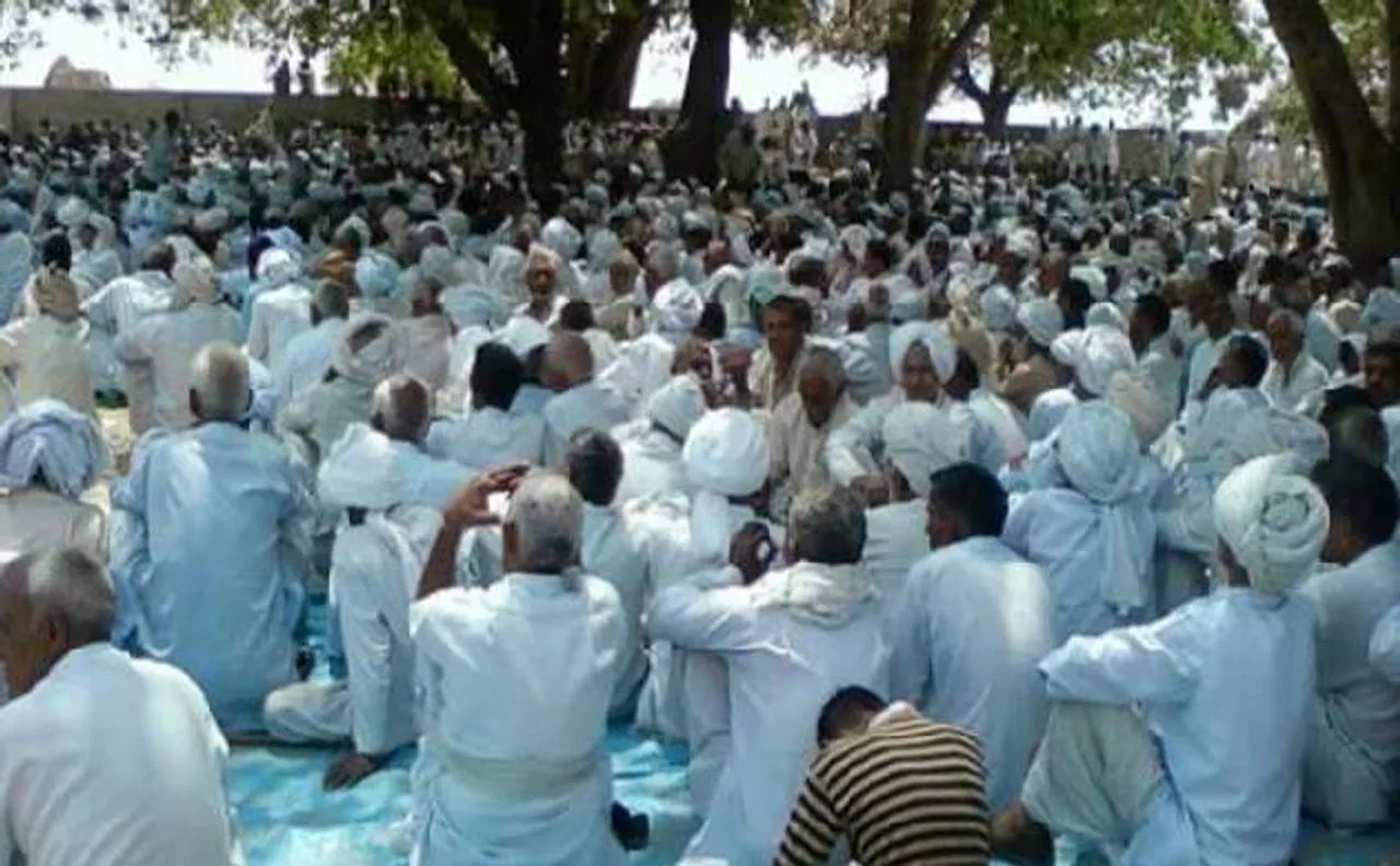 Diktats of Khap Panchayats on love marriages 'absolutely illegal': Supreme Court
