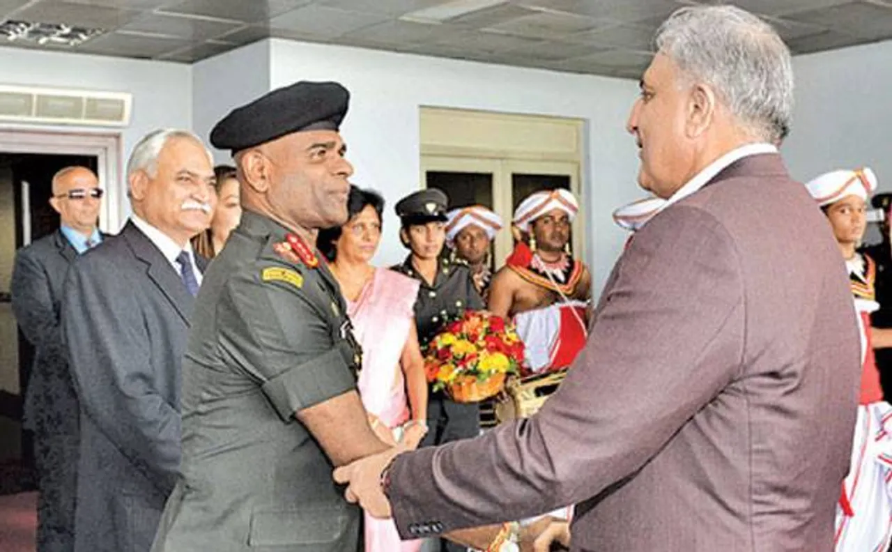 Pakistan Army Chief in Sri Lanka, to discuss matters of professional interests with counterpart
