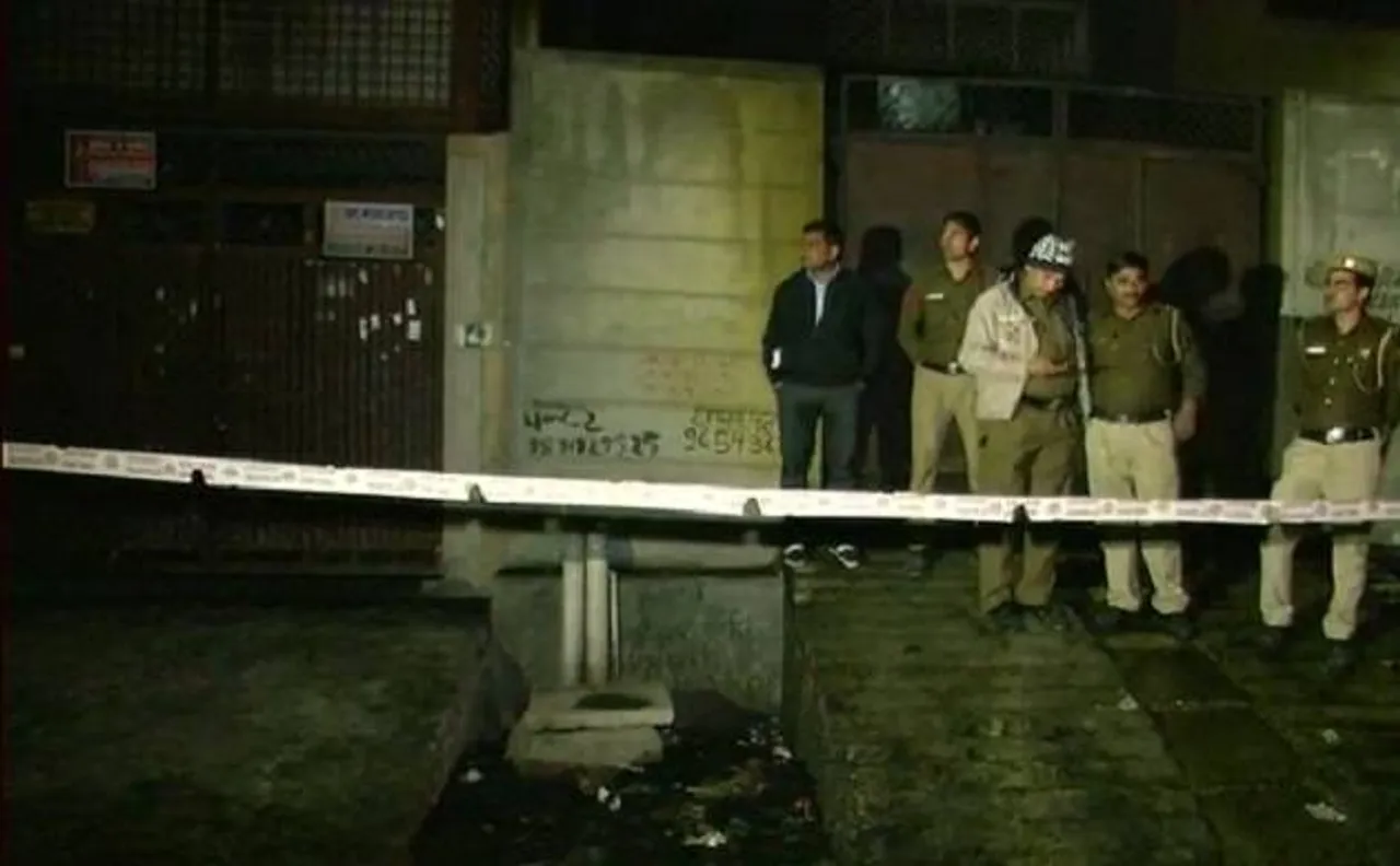 Fire in Bawana Industrial area kills 17; Health Minister J P Nadda assures help from AIIMS and Safdarjung hospital   