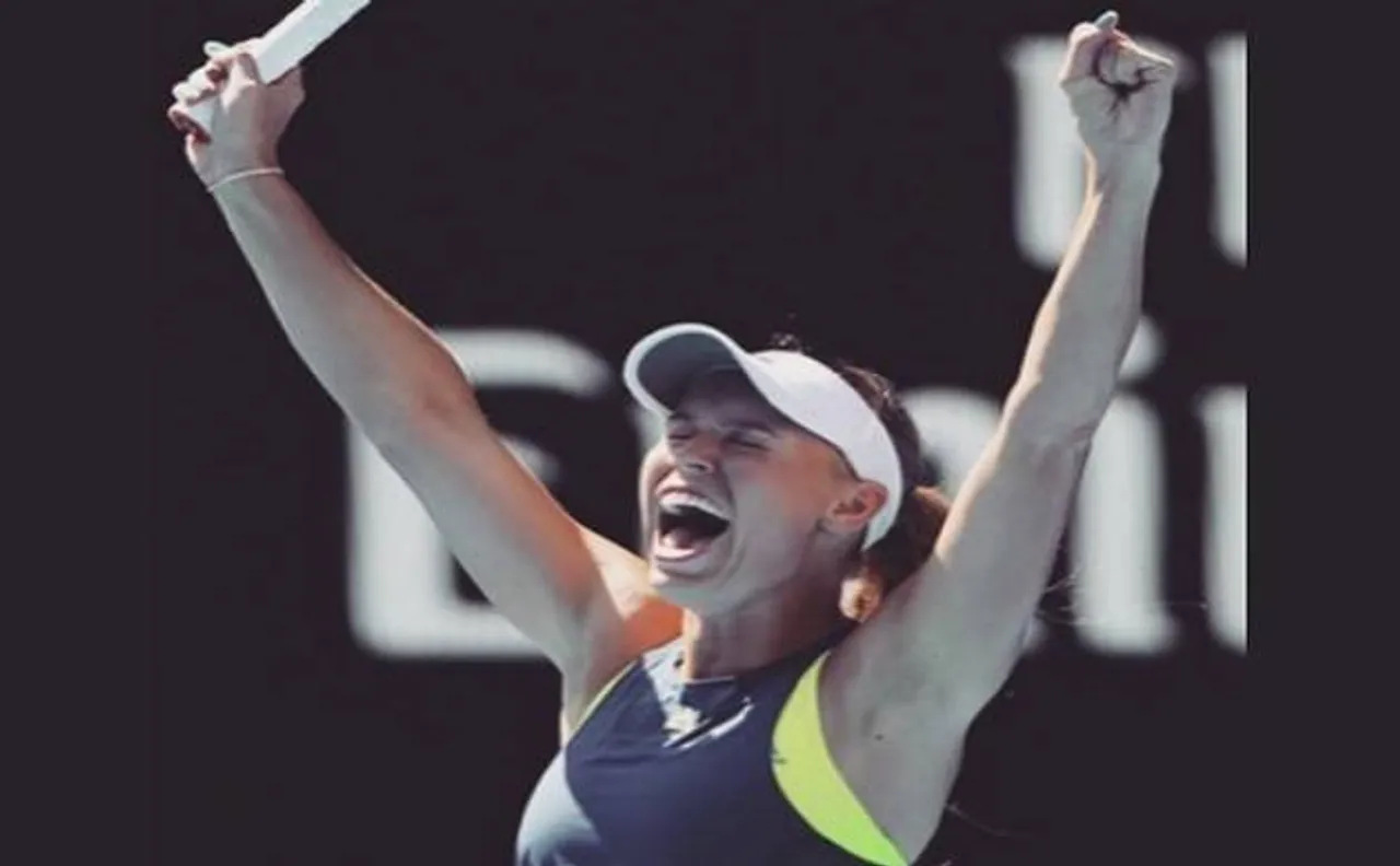 Australian Open 2018: Caroline Wozniacki beats Simona Halep to win women's singles title