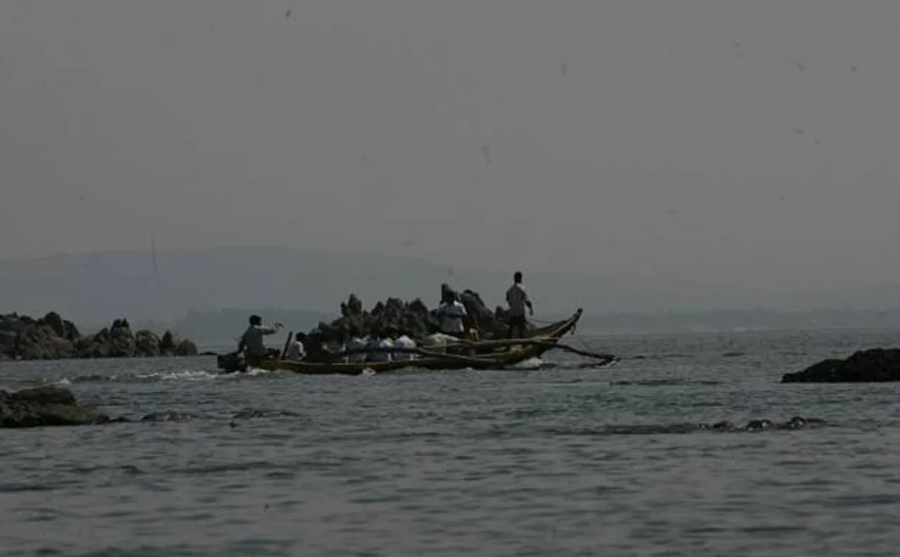 Smuggler's boat capsizes in Mediterranean Sea off Libya; 90 Pakistani suspected dead