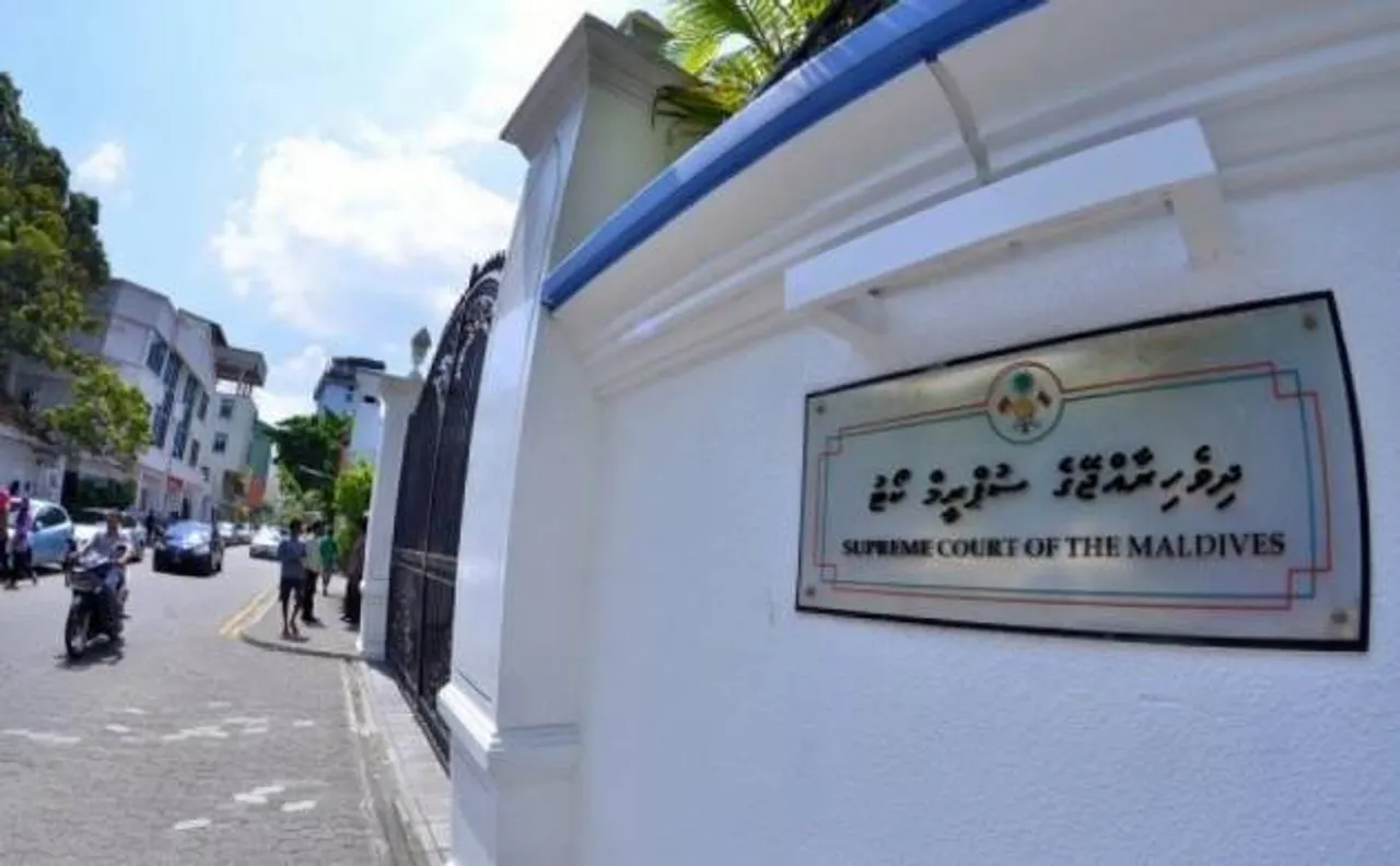 Maldives' top court revokes order to free prisoners; Nasheed seeks Indian intervention