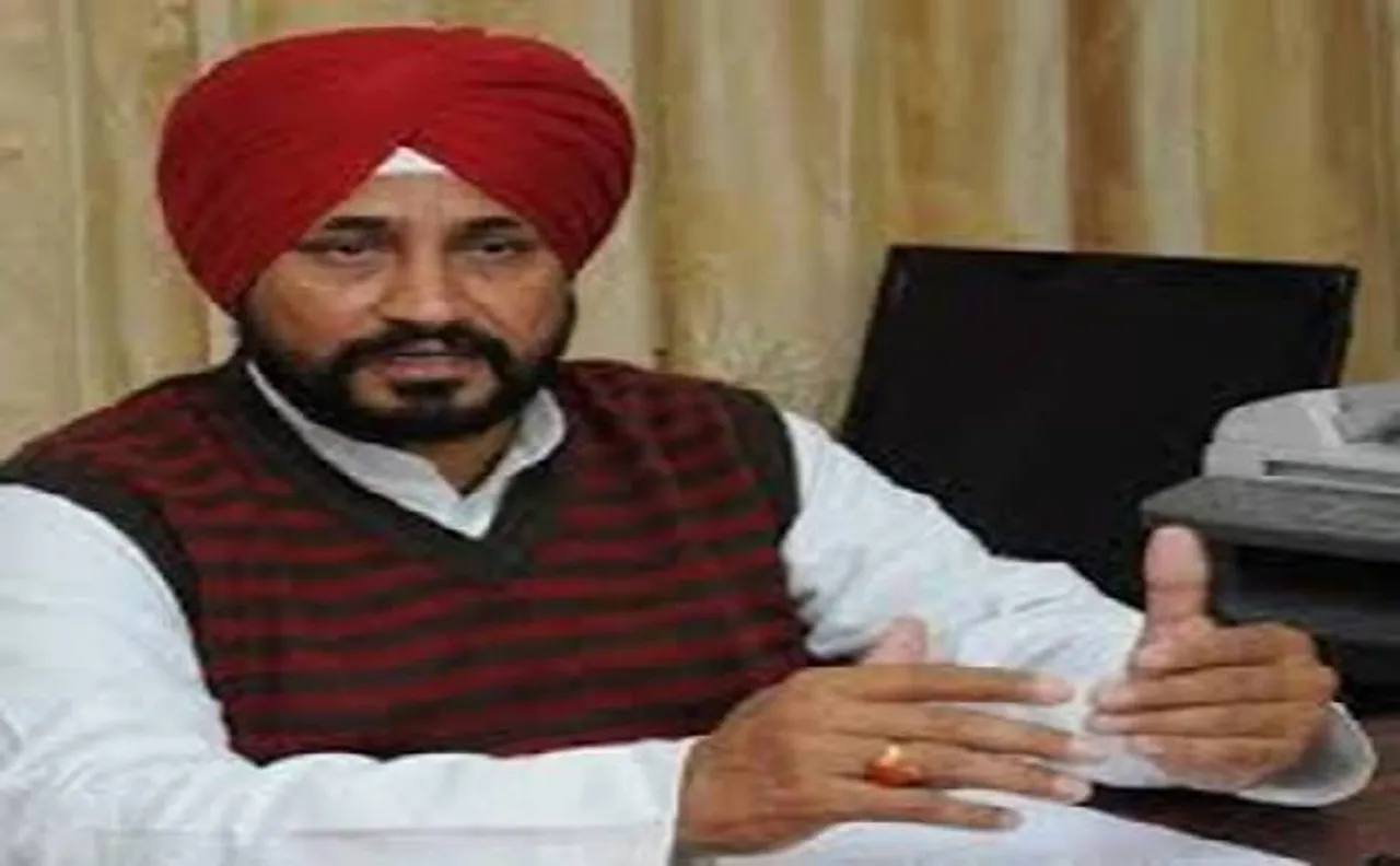 Punjab education minister flips coin to decide on posting of lecturers, Congress backs him