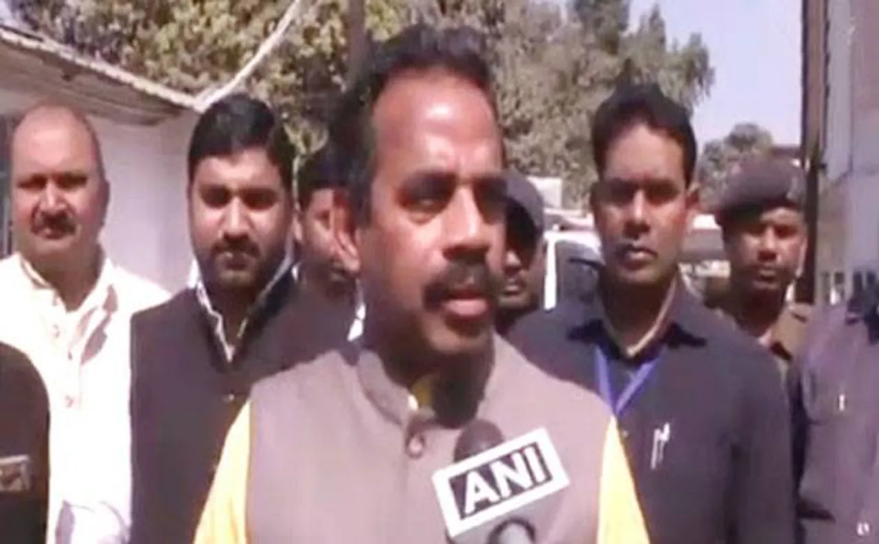 Bihar Minister misses martyr's last rites, DISRESPECTS him; says My attending his last rites would not have made him alive