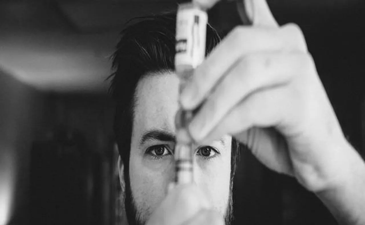 Acid injected in man's eyes for eloping with employer's wife