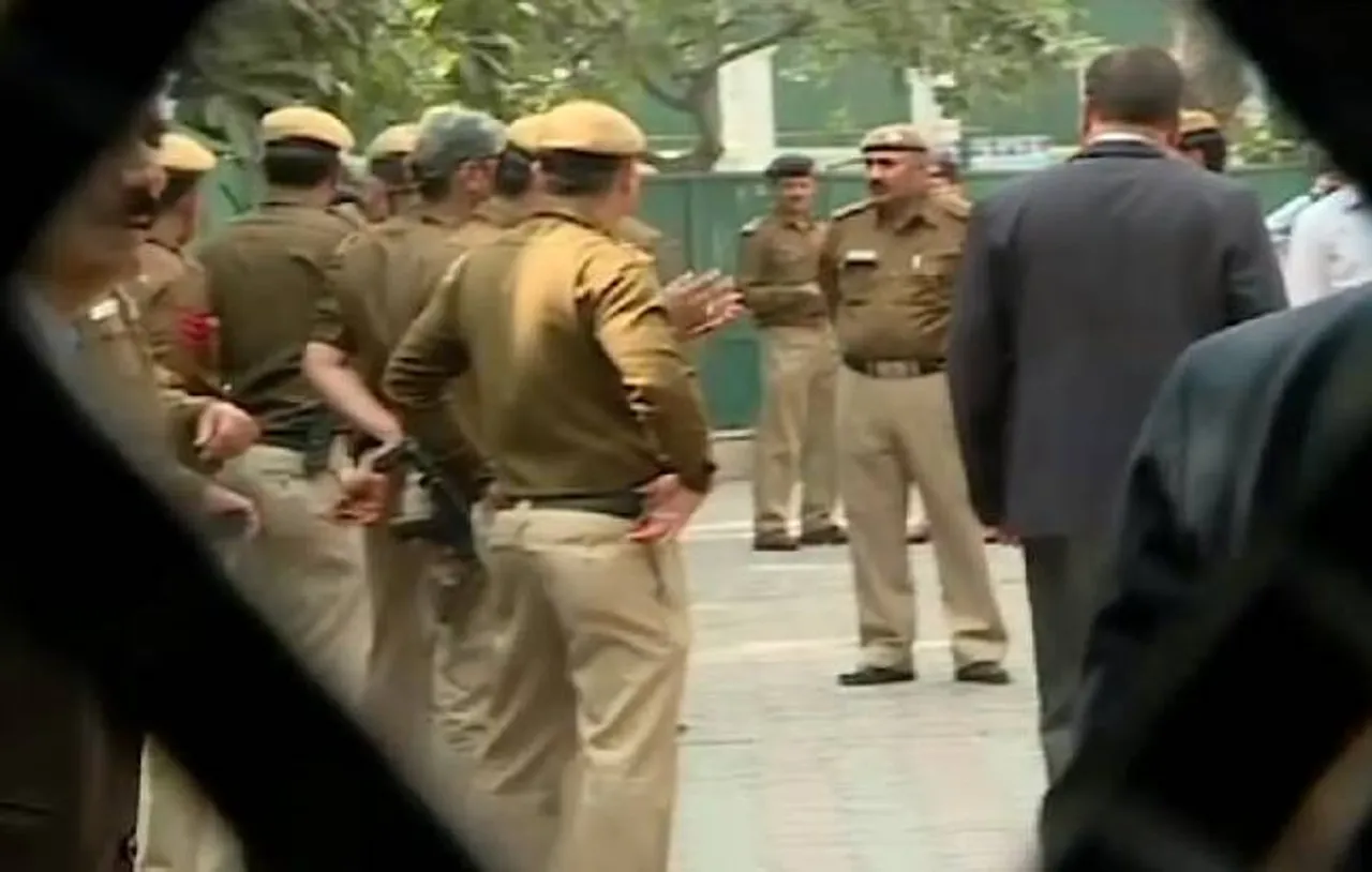 Delhi chief secretary assault case: AAP leaders slam Delhi Police; say 'search was to humiliate Arvind Kejriwal'