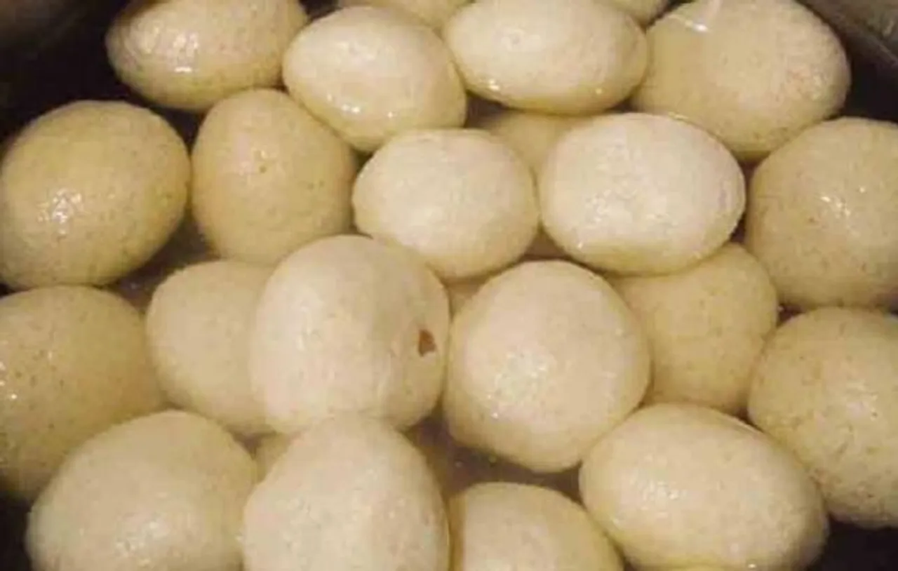 Odisha applies for GI tag for its version of Rasogolla