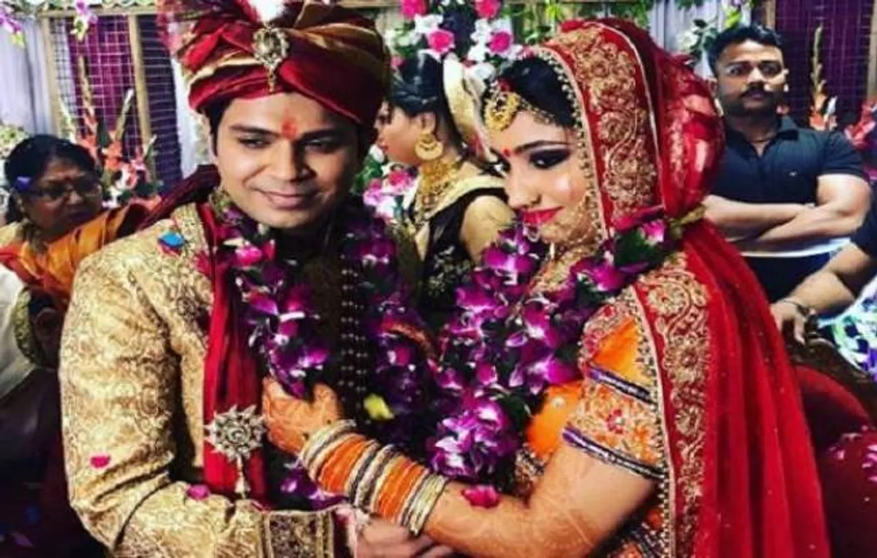 CONGRATULATIONS!! 'Sunn Raha Hai' fame singer Ankit Tiwari takes nuptial vows with Pallavi Shukla (see pics)   
