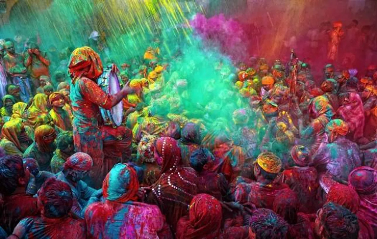 Himachal CM Jai Ram Thakur inaugurates four-day-long Holi festival at Sujanpur Tira
