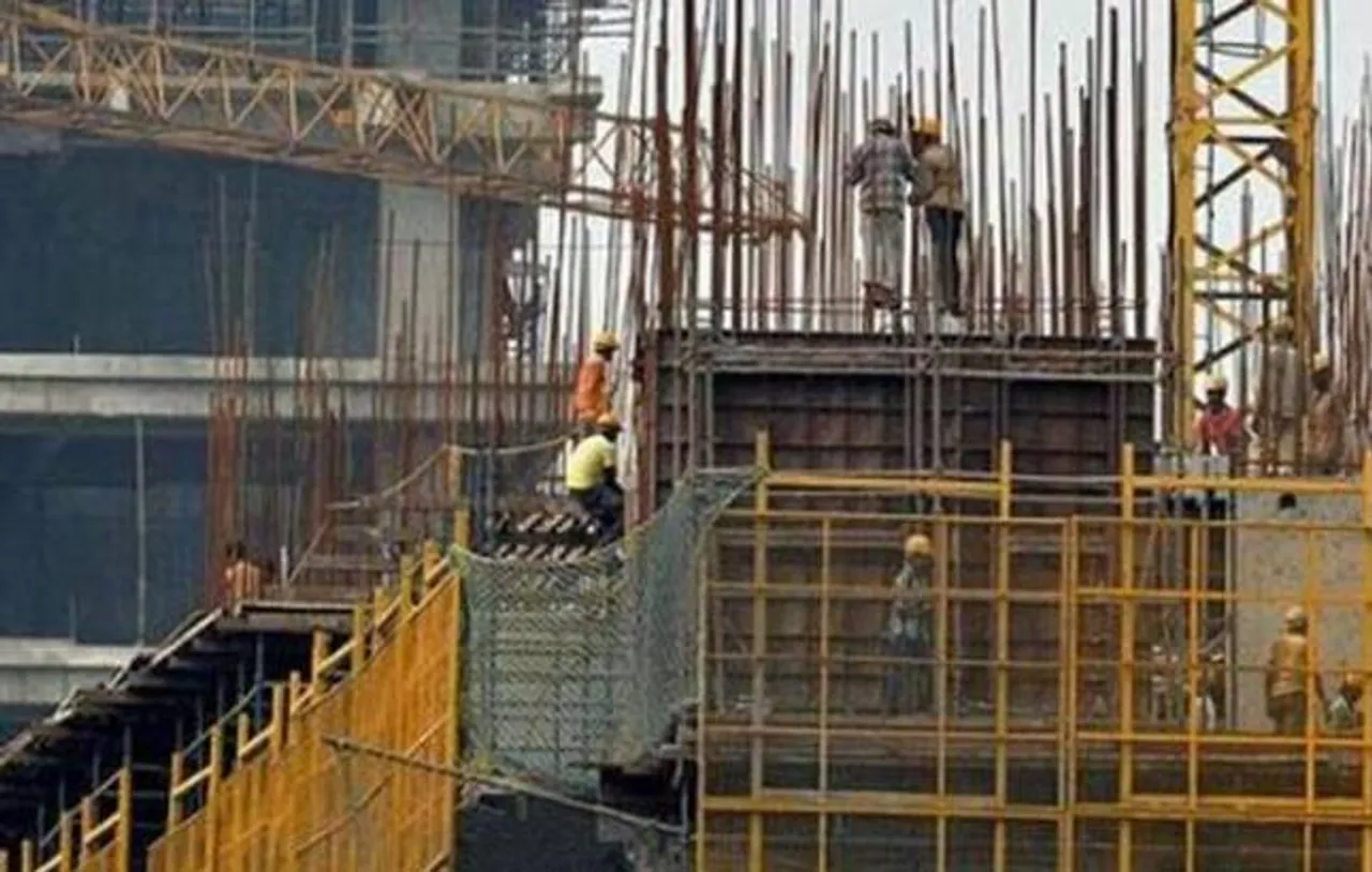  India's GDP growth rises 7.2% in Q3, replaces China as world's fastest growing economy