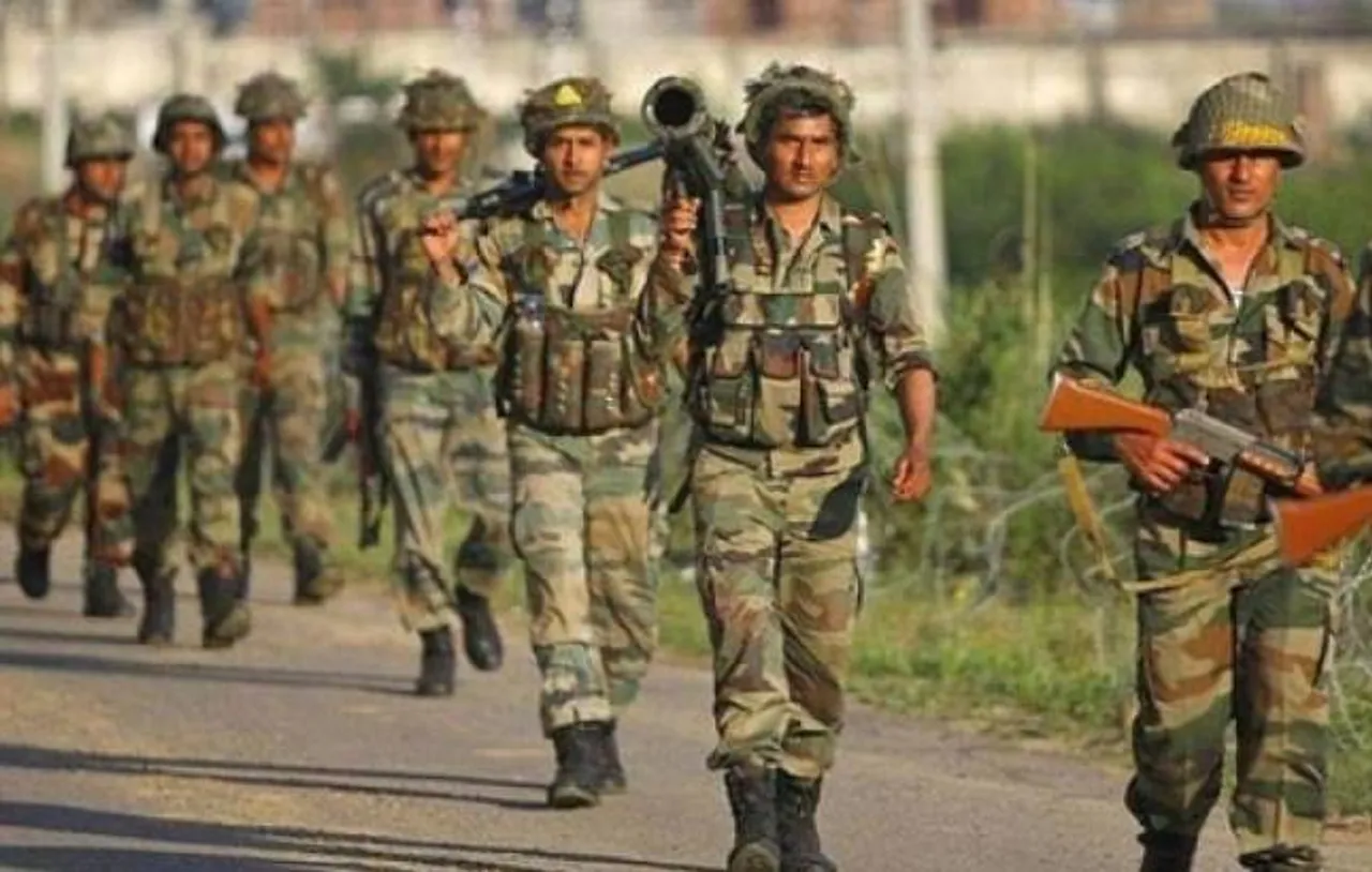 Indian Army top general says two-front war is not a 'smart idea', bats for strengthening ties with China 