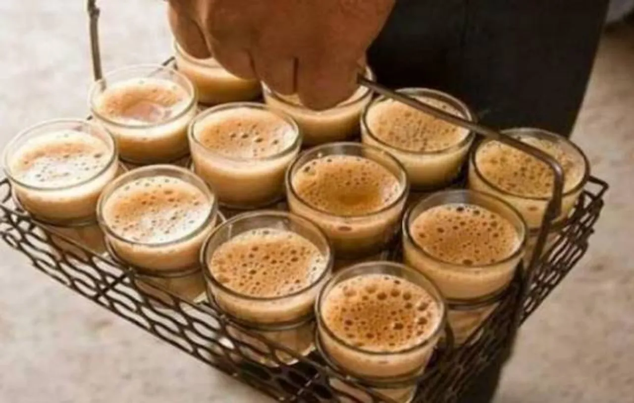 Youngster in Maharashtra's Pune earns Rs 12 lakhs a month just by selling tea