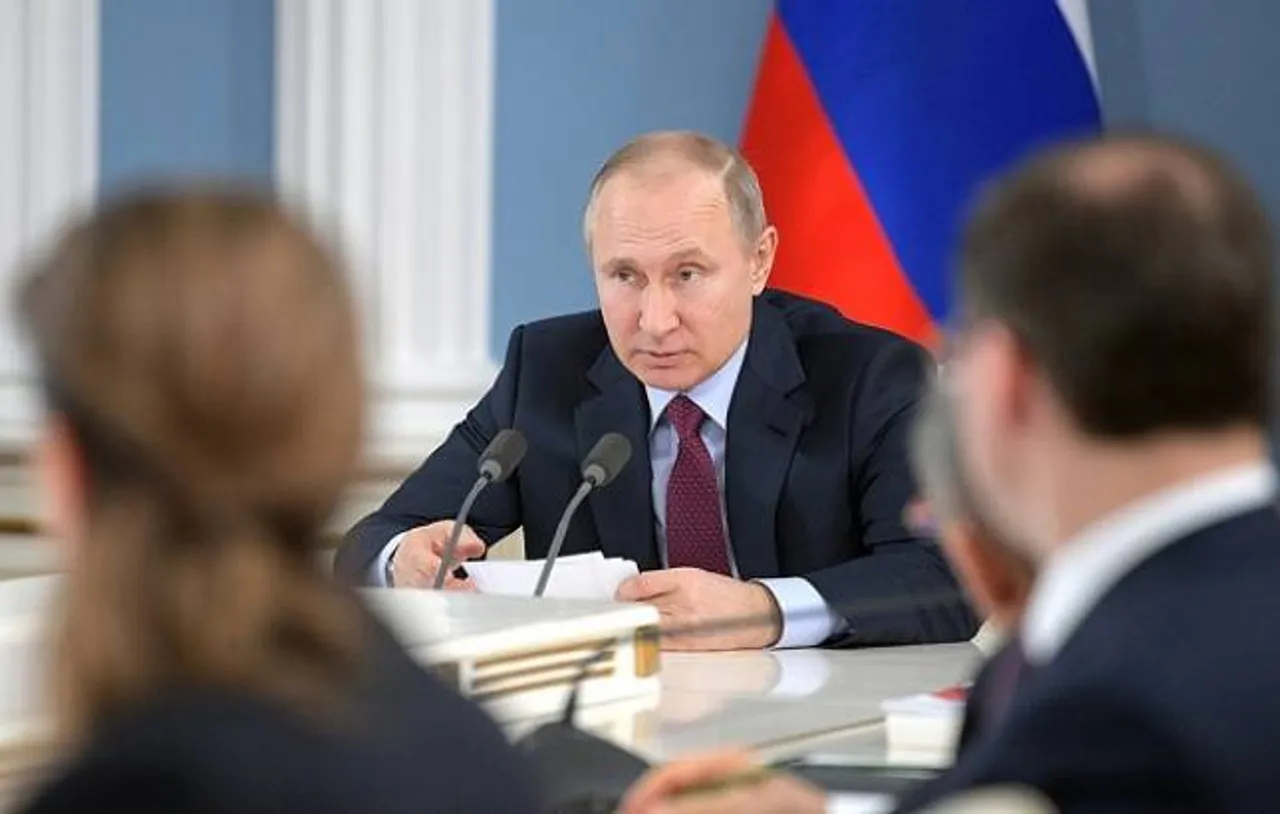 Vladimir Putin ordered to shoot down plane carrying 110 passengers over 2014 Sochi Olympics threat