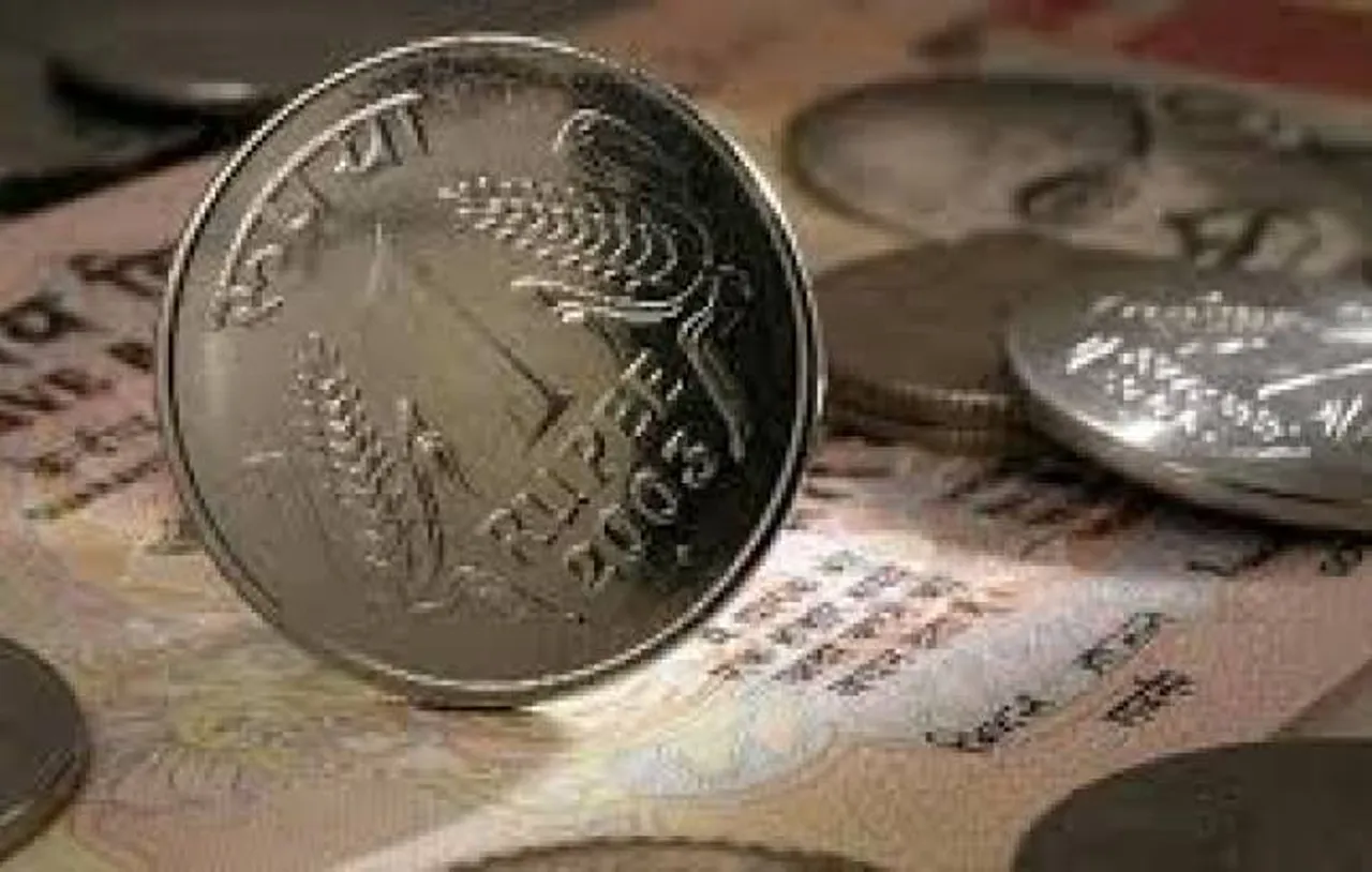 Rupee sheds 3 paise to 64.96 against US dollar in early trade