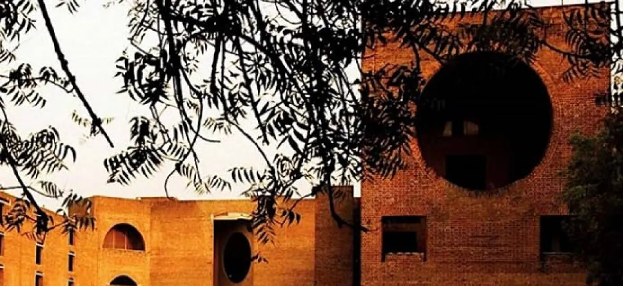 IIM-A raises PG management program fee to Rs 22 lakh
