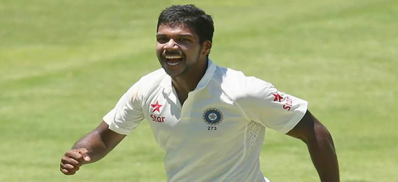 Varun Aaron to play for Leicestershire in English County