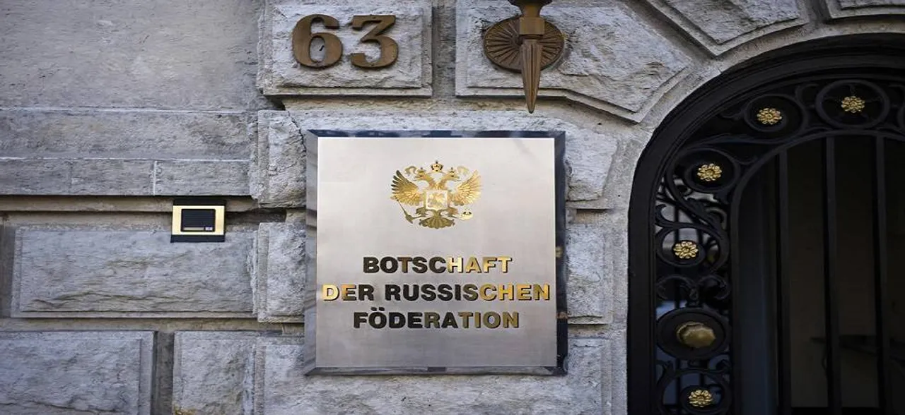 Russia expels western diplomats over ex-spy dispute