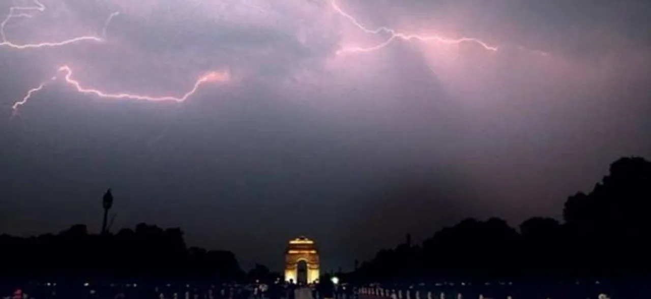 Thunderstorm warning LIVE Updates: IMD predicts hailstorm, squall in Northeastern states Today