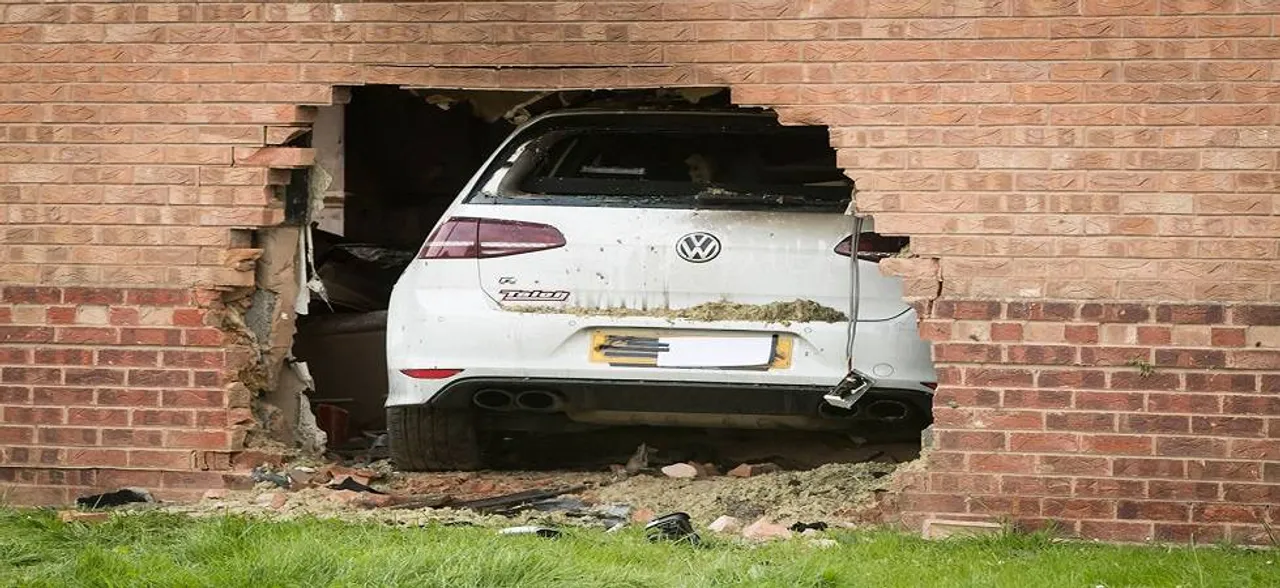 Speeding car crashes into roadside house; two dead, three severely injured
