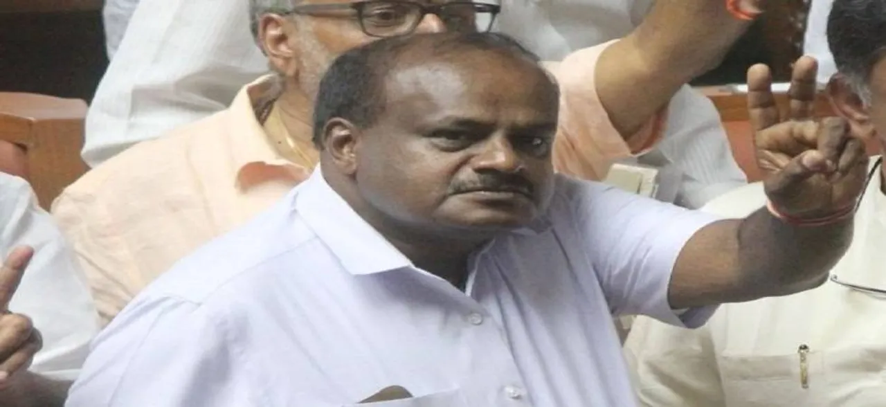 Congress, JD-S MLAs confined to hotels as Kumaraswamy faces trust vote today