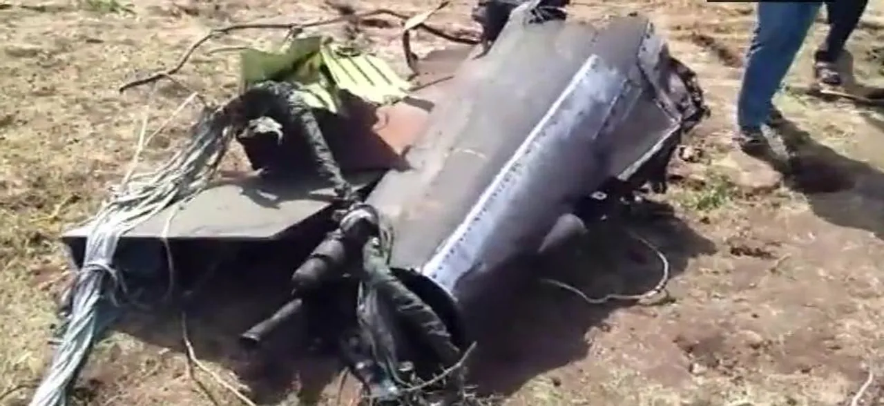 Air Force Jaguar fighter jet crashes in Gujarat's Kutch; pilot dies