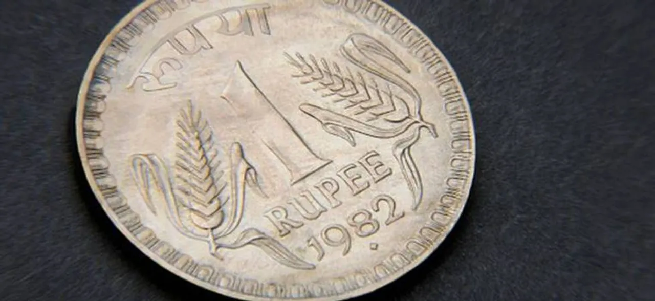 RBI sets rupee reference rate at 67.3353 against dollar