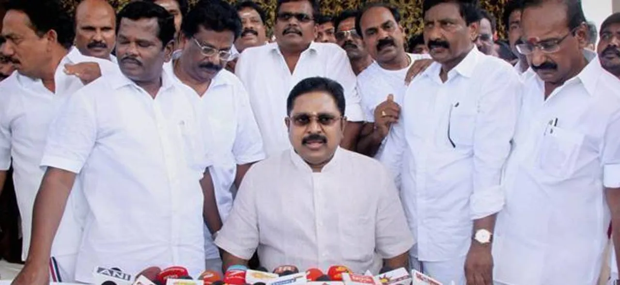 Split verdict in AIADMK MLAs disqualification case, matter to be heard by larger bench