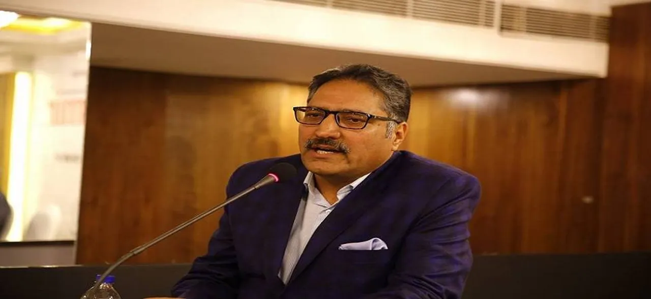 'Rising Kashmir' editor Shujaat Bukhari shot dead in Srinagar, CM Mehbooba Mufti breaks down