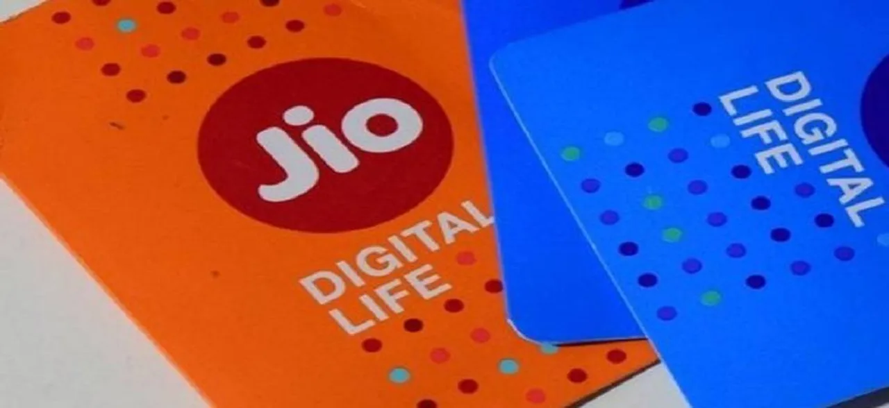 Jio tops 4G download speed; Idea in upload speed in April 2018