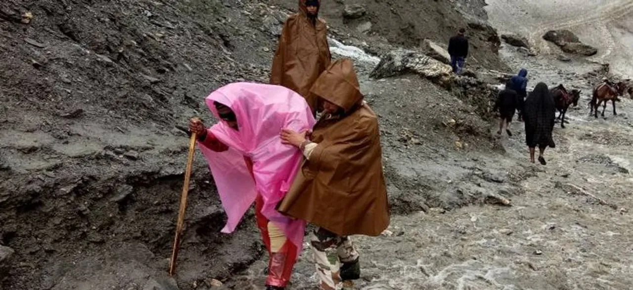 Kashmir: Amarnath yatra resumes as weather improves in Valley