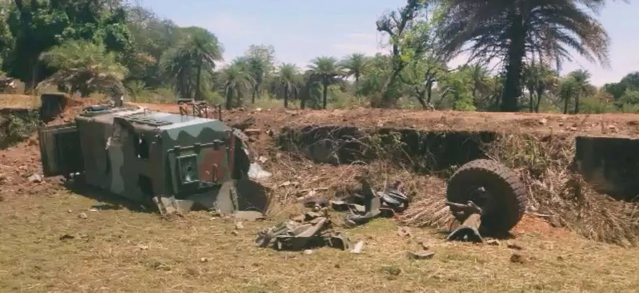 2 BSF jawans killed in Chhattisgarh IED blast by Naxals