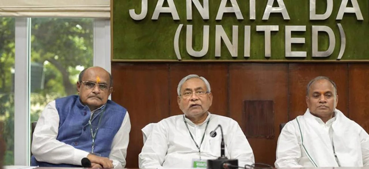Politicking in full gear, political manoeuvring in full flow in Bihar
